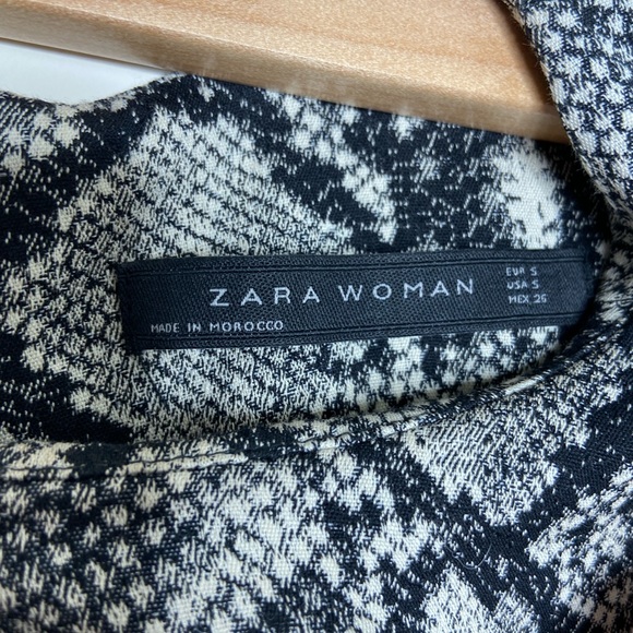 BLOGGER FAVE Zara Snake Print Shift Dress - Picture 6 of 6